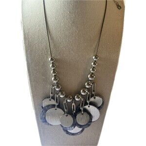 Vintage C 1946 Blue Gray Marbled Acrylic Disc Statement Necklace Silver Tone